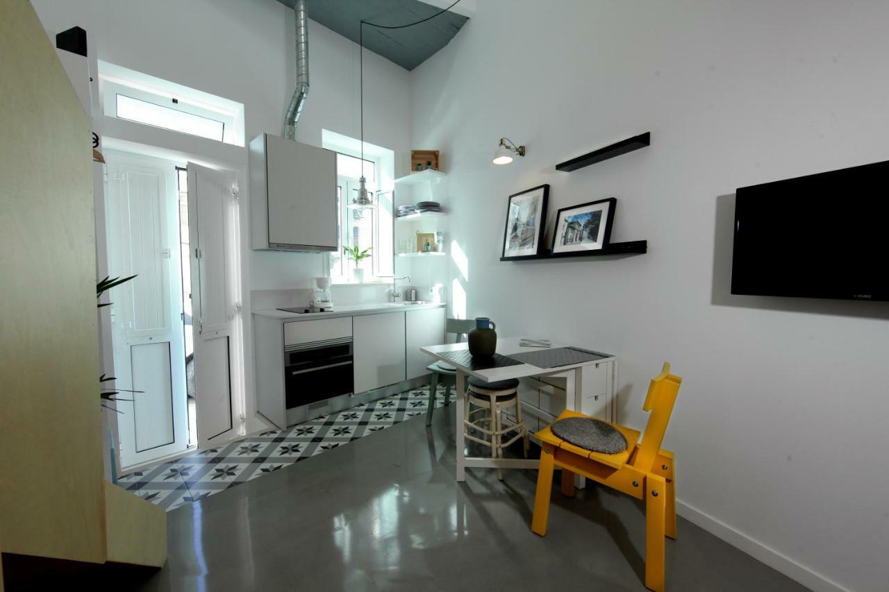 Dubocage43 Citycenter Faro Bagian luar foto